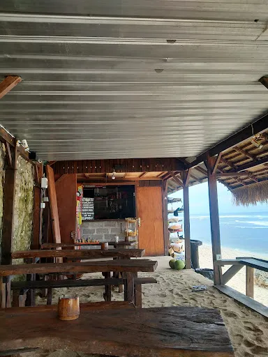 Warung Party People in Bali Nyang Nyang by Carlos de Ory 1