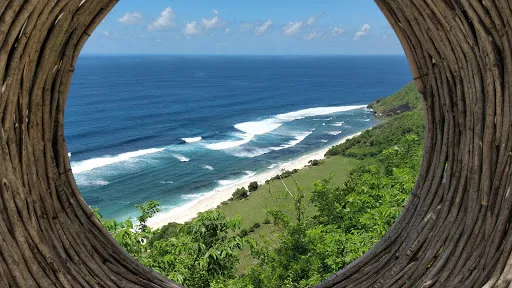 The Ulu Paragliding Site 1