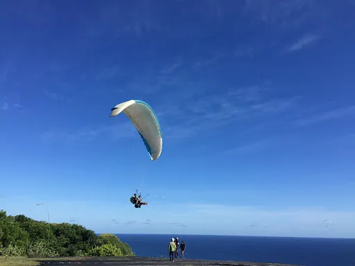 The Ulu Paragliding Site 3