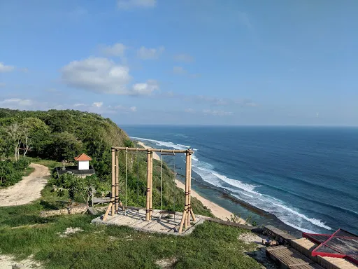 The Ulu Paragliding Site 4