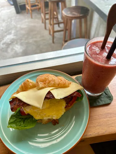 Refresh Coffee Shop 3