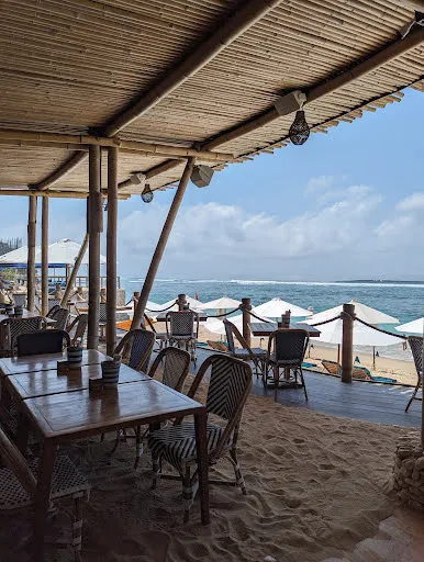 Sundays Beach Club 1