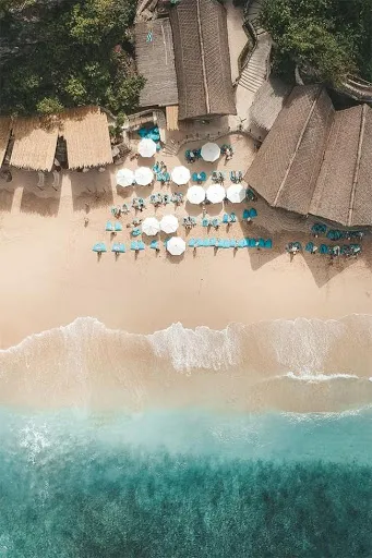Sundays Beach Club 4
