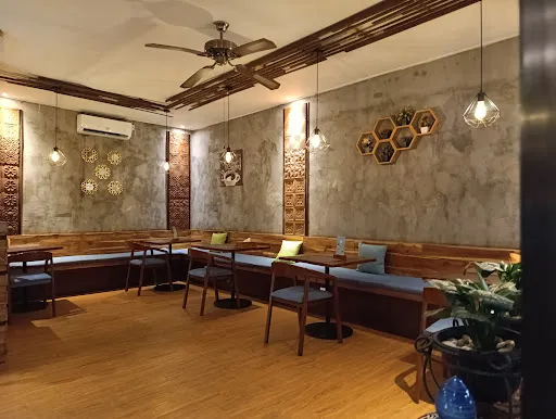 Five Brothers Resto 3