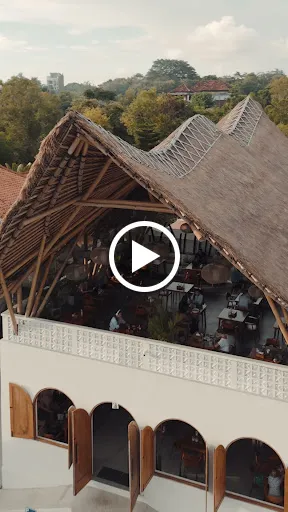 Made’s Bakery Cafe Playground 2