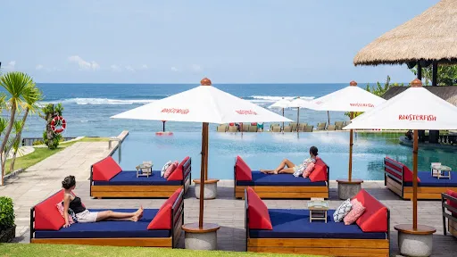 Roosterfish Beach Club 4