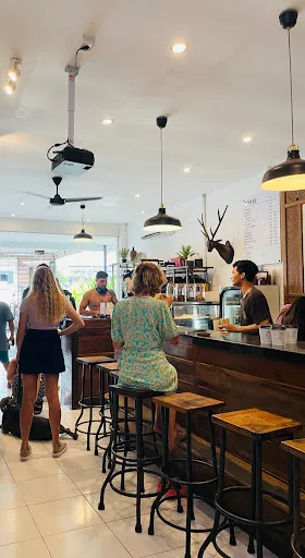 BGS Bali Surf Shop & Coffee Bar - Dreamland 4