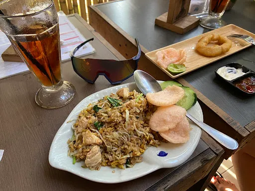 Warung Ubay Ungasan Bali 3