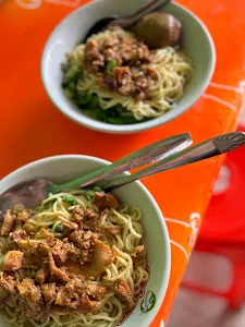 Mie Ayam & Bakso Solo Wonogiri 4