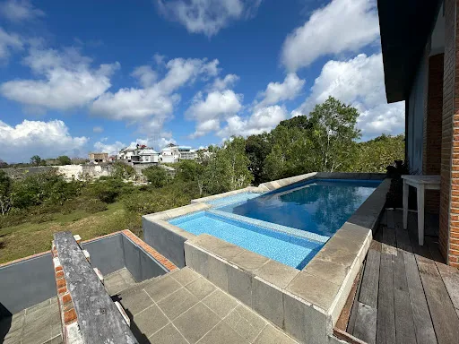 Clover Bali 2