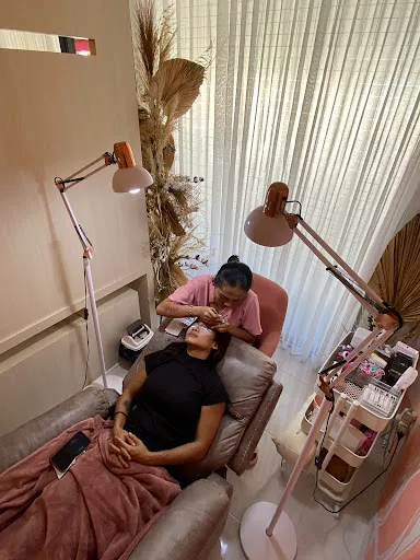 SUGAR SKIN | Sugaring | Laser | Eyebrow lamination 4