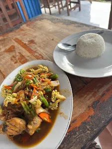 Warung Local Price 3