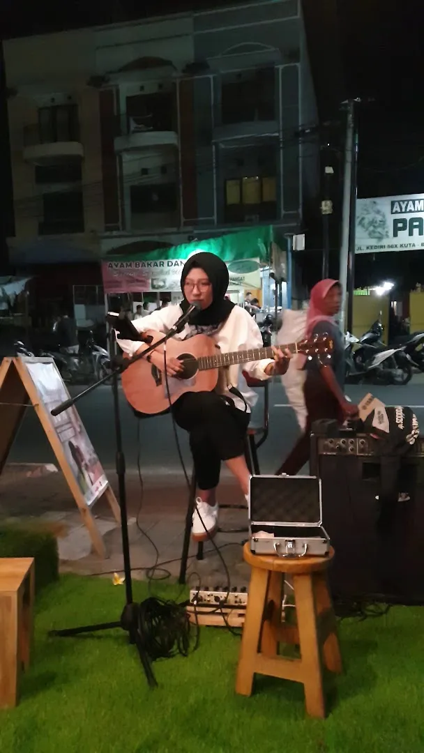 Inlaws coffee - Tuban 1