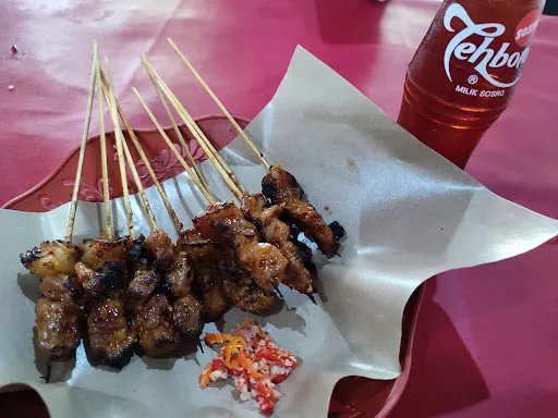 Sate Babi Yan's Dollar 1