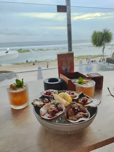 Origano Beach Club & Bar 2