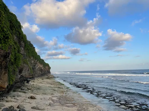 Alila Uluwatu Beach 1