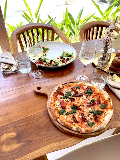 Ohana Bali Restaurant & Bar 2