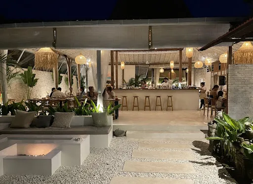 Ohana Bali Restaurant & Bar 4
