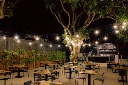 Aon BBQ & Grill Bali