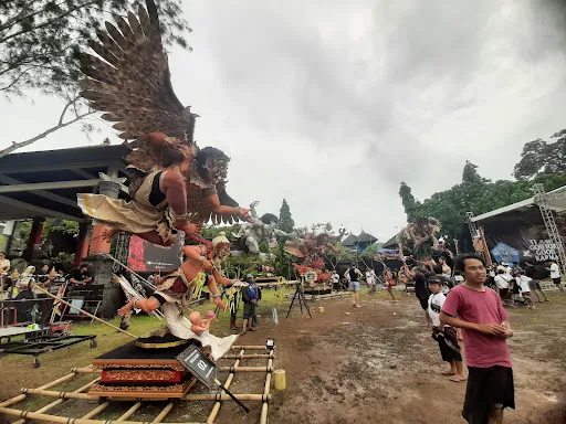 Wantilan Desa Adat Pecatu 1