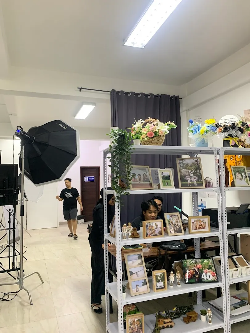 Lumins Studio & Creative