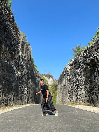 Tebing Panorama Melasti Beach (Tebing Kembar) 1