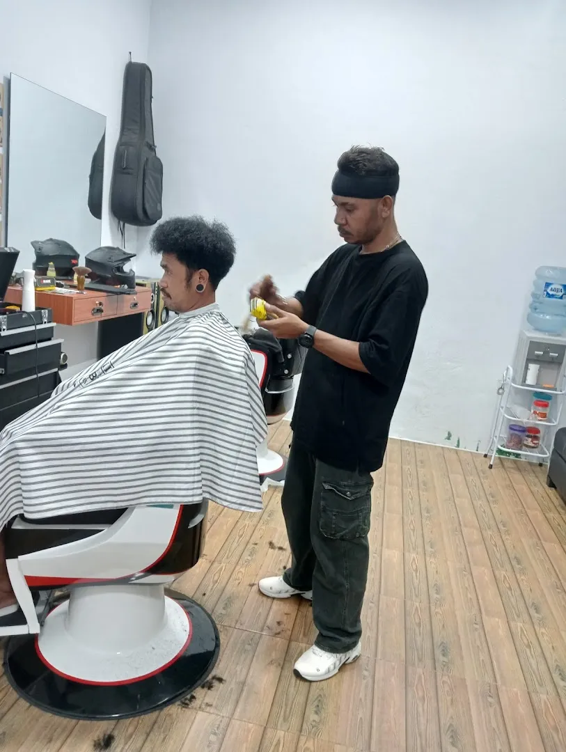 Bria Barbershop