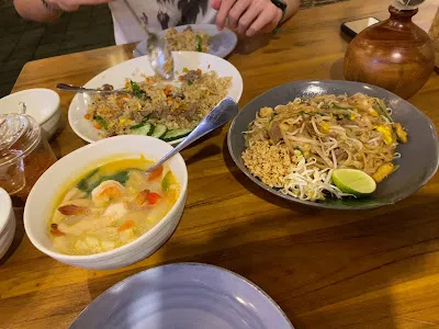 Tichanan Thai Restaurant 3