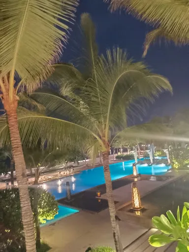 Sky Bar at Mulia Bali 3