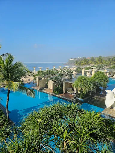 Sky Bar at Mulia Bali 4