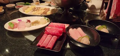 Bai Yun Hot Pot 4