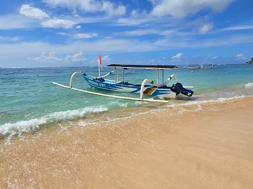 Geger Beach 1