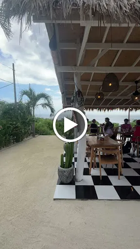 Sunny street cafe 4