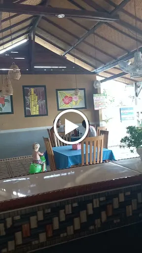 Le Pirate Restaurant Nusa Ceningan 3
