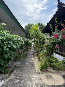 Yogi beach bungalows 2