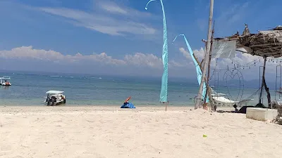 Yogi beach bungalows 4