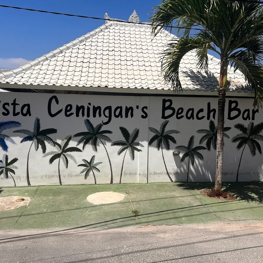 Mista Ceningan Beach Bar 1