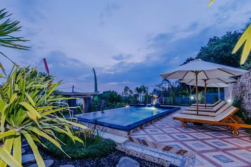 sunday huts lembongan