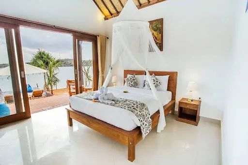 Nusa Veranda Sunset Villas & Restaurant 3