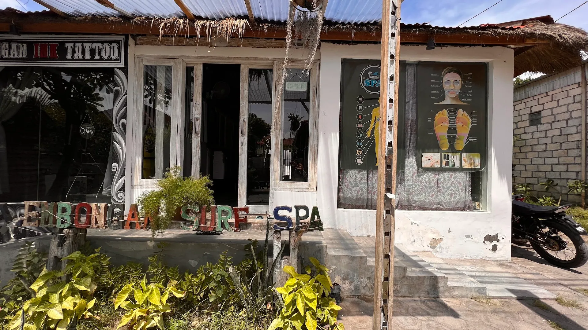 LEMBONGAN SURF SPA 2