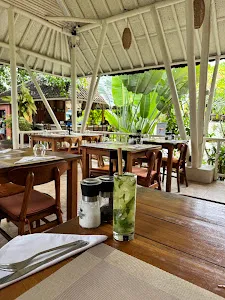 Kayu Lembongan 2