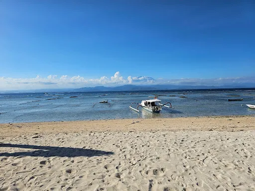 Pantai Pasir Putih (White Sand Beach) 3