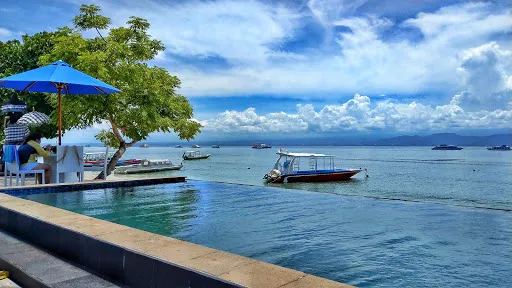 Mangrove Beach Club 4
