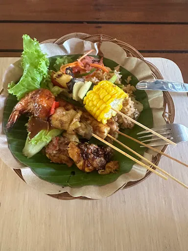 Bali Hai Beach Club 4