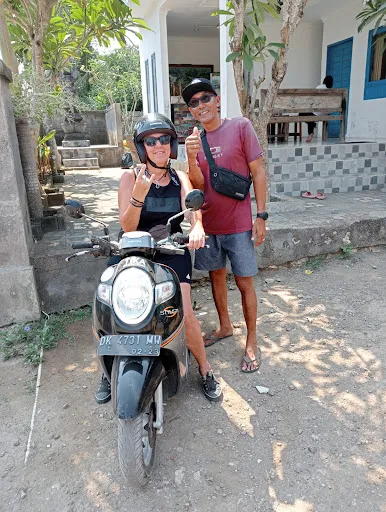 Tika lembongan transport 2