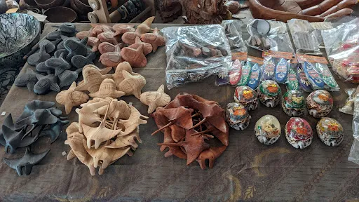Ketut souvenir shop 4