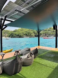 The Pontoon at Lago 2