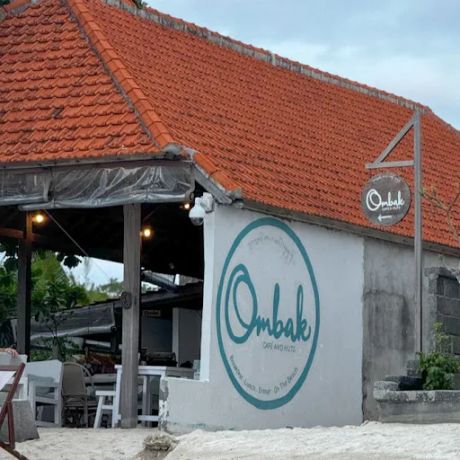 Ombak Cafe & Huts 1