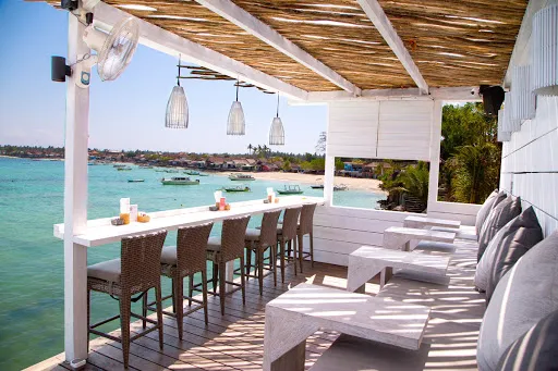 Ombak Cafe & Huts 2
