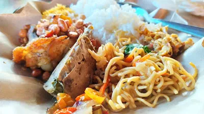 Warung Cassava (grilled n fresh food ) 3